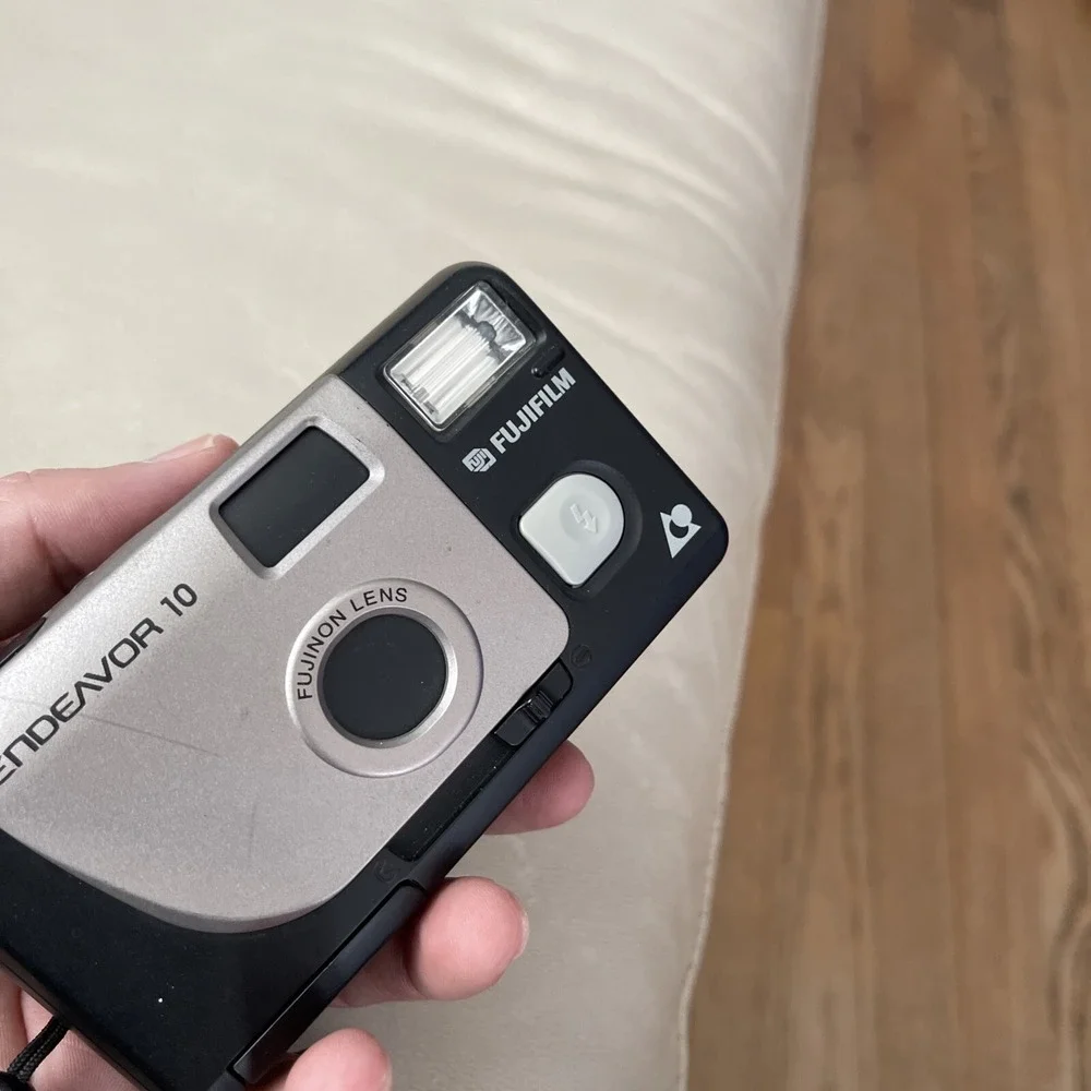 Fujifilm Endeavor 10 Smart Advanced System Camera 35mm ,c1